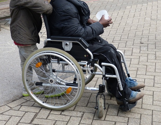 Avviso pubblico per la presentazione delle domande per l'accesso al servizio di assistenza domiciliare sociale per anziani e persone con disabilità 
